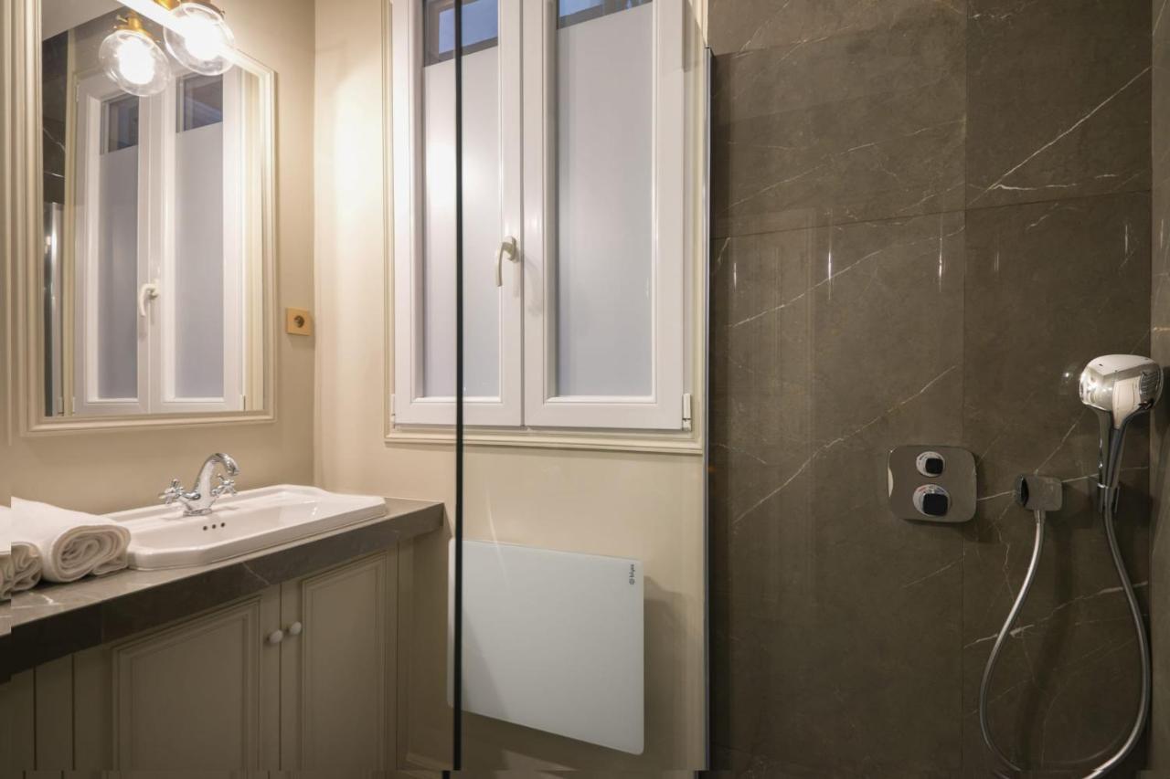 Guestready - Modern And Cosy Flat In The Heart Of Paris Apartment Bagian luar foto